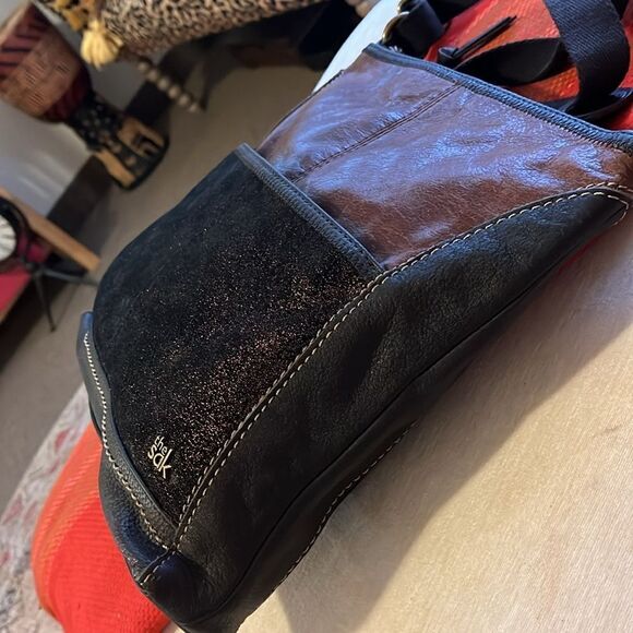 The Sak Shoulder Bag - Picture 6 of 11